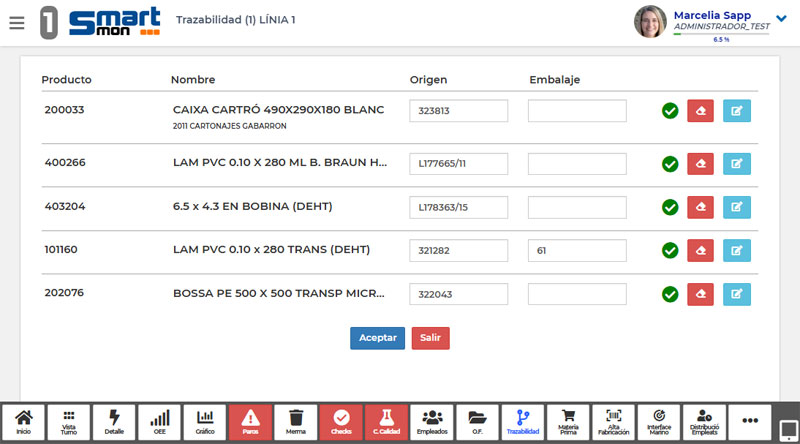 Módulo de trazabilidad con registro de producto, origen, embalaje y validación de lotes para seguimiento completo de producción en línea.